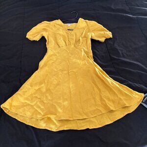NWOT Linen A-Line Dress - Size S/M, Yellow